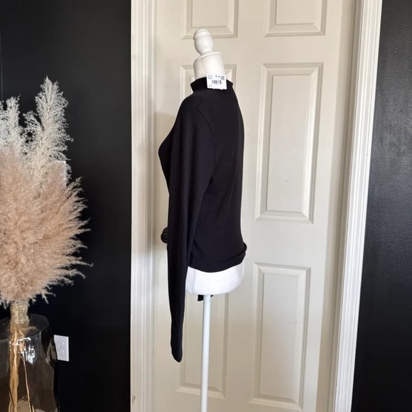 NWT American Eagle Thermal Waffle Weave Black Mock Neck Long Sleeve Top
Size XL - Picture 3 of 12